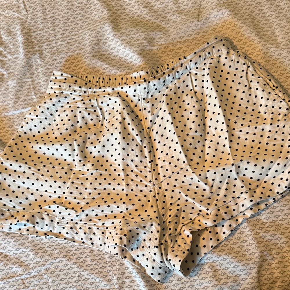 kate spade White Shorts with Black Polka Dot Waistband